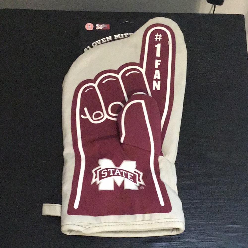 Oven Mitt (You the Fan #1 Oven Mitt)